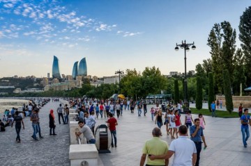 Azərbaycanlılar görün ən çox nəyə pul xərcləyirmiş – Yeni təhlükə