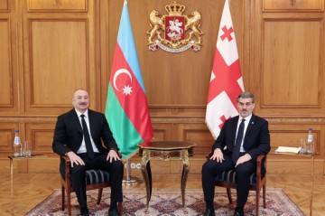 President Ilham Aliyev holds one-on-one meeting with Georgian President in Tbilisi