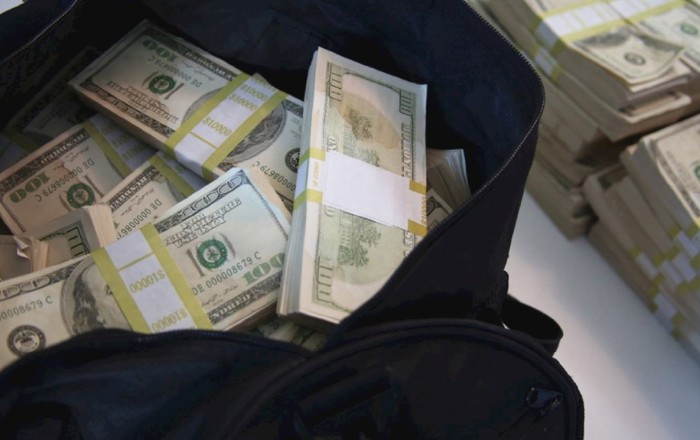 Hörmüz açıldı, dollar ucuzlaşa bilər?