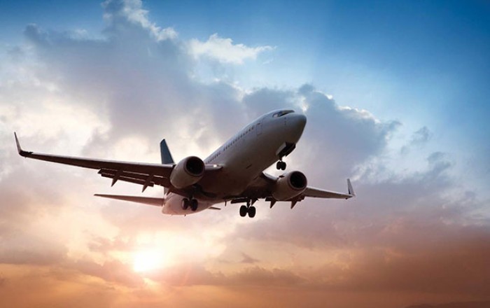 Kuwait and Iraq close airspace