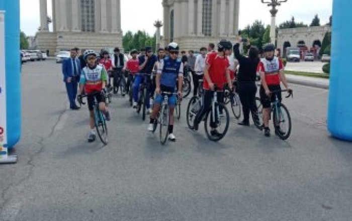 Gəncədə Dünya Velosiped Gününə həsr olunmuş veloyürüş təşkil edilib