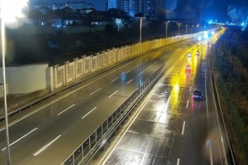 Yağış səbəbindən Zığ dairəsi-Hava Limanı yolunda sürət həddi endirilib