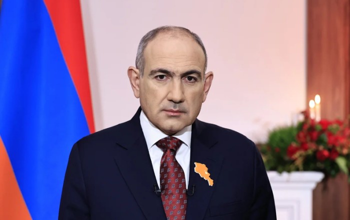 Nüvədidən danış, Nikol, Nüvədidən!