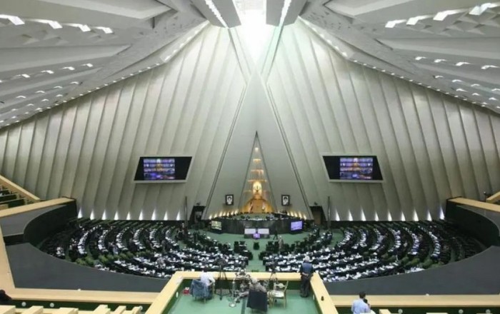 Sabah İran parlamentinin ilk açıq iclası keçiriləcək