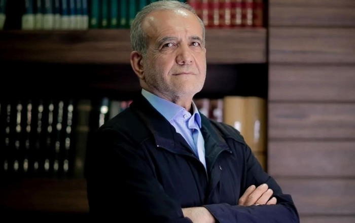 Türk adlarına qoyulan qadağa Pezeşkianı HƏRƏKƏTƏ GƏTİRDİ