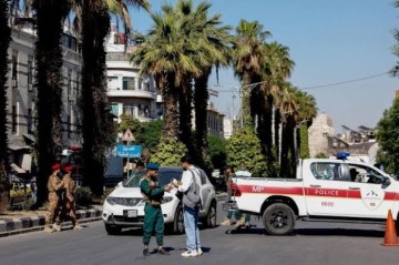 Suriyada partlayış oldu -