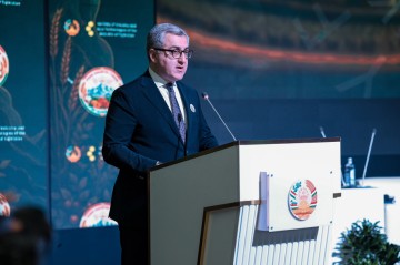 Azerbaijan Food and Beverage Industrialists Association signs two cooperation documents with Tajik institutions