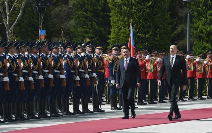 Qırğızıstan Prezidenti Sadır Japarovun rəsmi qarşılanma mərasimi olub -