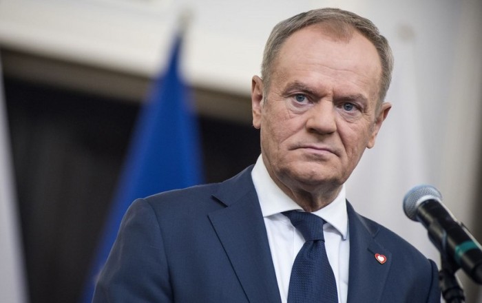 Polşanın Baş naziri Konstitusiya Günündə prezident Dudaya istefasını xatırladıb