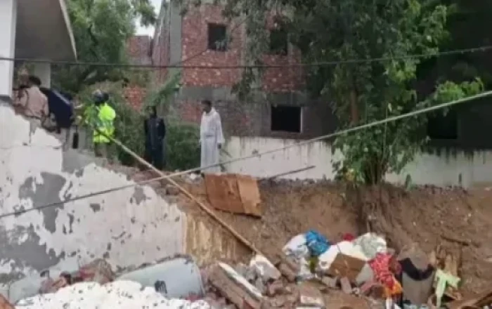 Seven dead after wall collapse in India's capital