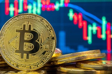 Bitkoin alanların pulu batır: Getdikcə ucuzlaşır