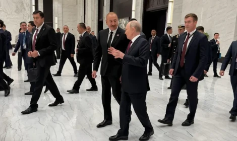 Putindən Bakı və İrəvana fərqli mesaj -