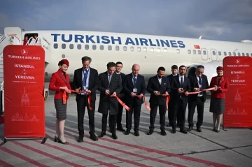 Türk Hava Yolları İrəvana uçuşlara başlayıb