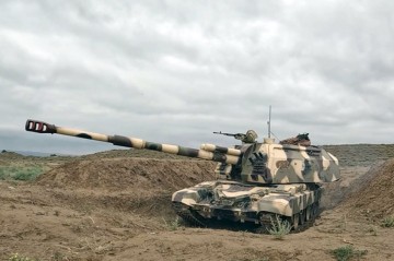 Azerbaijan Army’s Artillery units hold live-fire tactical exercise