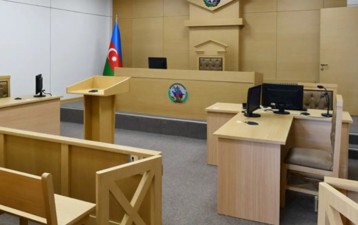Rusiyada 12 il əvvəl törədilən dəhşətli cinayət: Bakıda məhkəmə davam edir