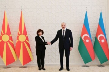 Dövlət başçısı İlham Əliyev Şimali Makedoniya Prezidentini təbrik edib