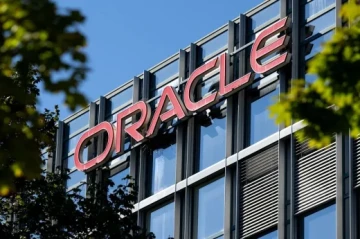 SEPAH Dubayda "Oracle" şirkətinin data mərkəzinə zərbə endirdiyini açıqlayıb