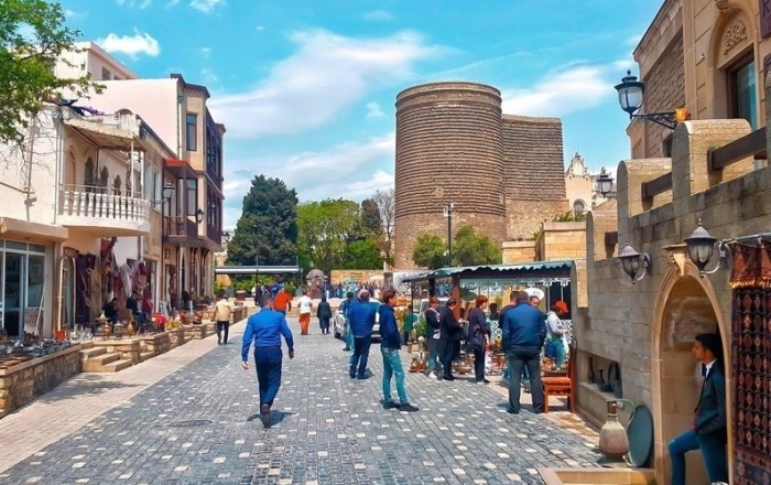 Azərbaycana turist axını niyə qırılır? – Statistikada ciddi eniş