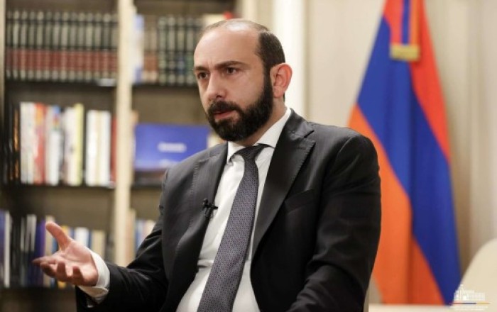 Mirzoyan Bakı ilə İrəvan arasında anklavların mübadiləsini istisna etməyib