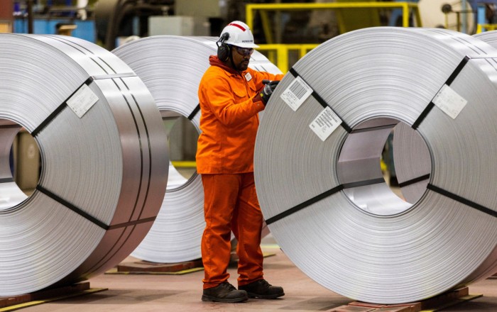 Europe urged to unite amid U.S. tariffs, rising debt, and big tech challenges