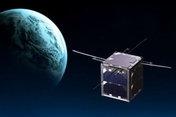 “SpaceX” raketi 28 “Starlink” internet peykini orbitə çıxarıb