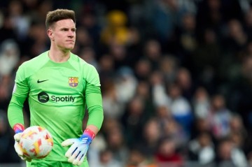 Stegen becomes second-most capped goalkeeper in Barcelona history