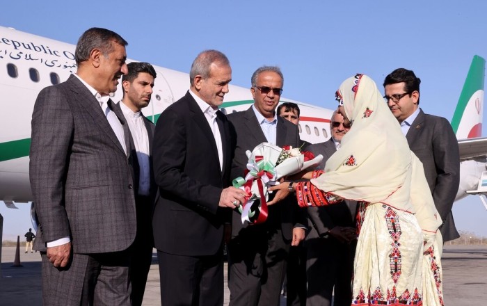 Pezeşkianın Bakıya gətirəcəyi 120 nəfər kimdir? –